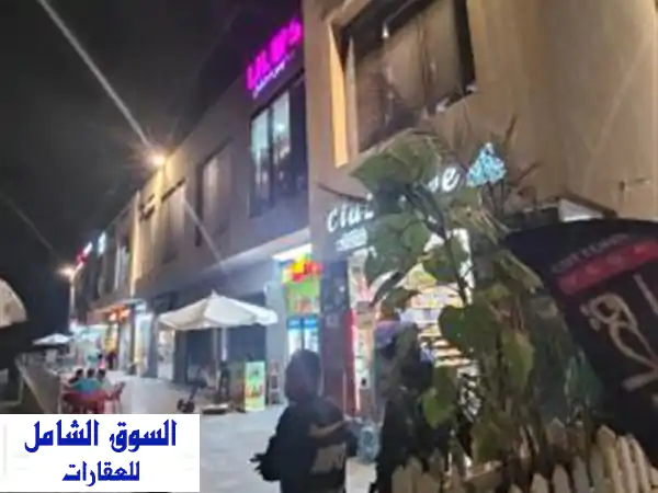 محل تجاري للبيع جاهز للتسليم داخل مول THE MARKET 49 متر