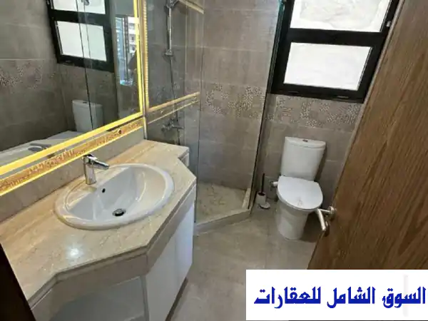 شقة أحلامك بمدينتي بريفادو: 84م مفروشة بالكامل، تشطيب فاخر، تقسيط مريح وإطلالة وايد جاردن!