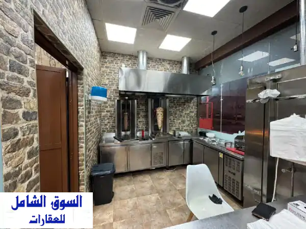مطعم للبيع في عجمان النعيمية 2 الموقع على شارع الملك فيصل الإيجار السنوي 36 ألف على 6 دفعات المساحة ...