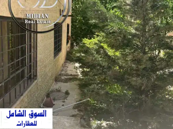 فرصة لا تعوض! شقة أرضية فاخرة للإيجار بحديقة وتراس...