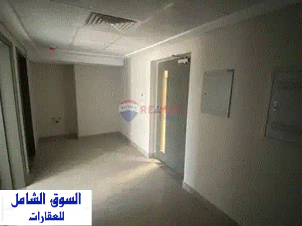 عيادة دور ارضي للايجار في ميديتاون نيو جيزه