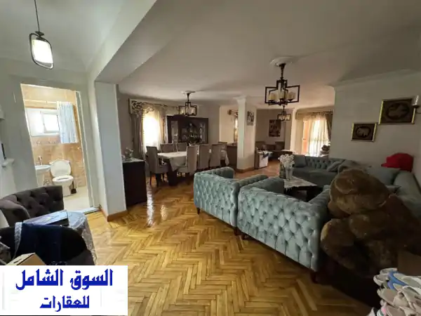 شقه للبيع المنطقة السادسة مساحه 185 م شارع عبد...
