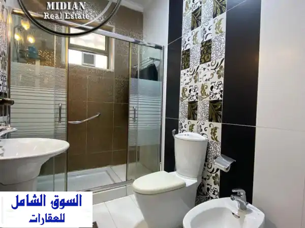 رقم الاعلان 7318 شقة مفروشة للإيجار خلدا مساحة 180م طابق ثاني تشطيبات وفرش فاخر اطلالة جميلة مكونة ...