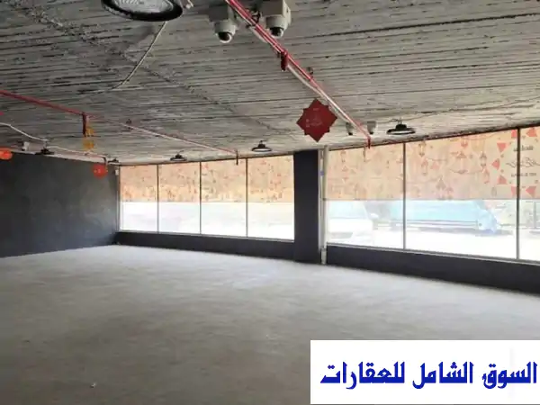 استثمر بذكاء: محل تجاري فاخر للبيع بالميراج مول التجمع الأول - 257م واجهة 21م رئيسية
