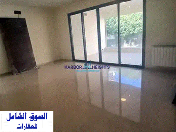شقة أحلام جديدة للبيع في جيتا عين الريحان: 273 م² مع حديقة، تراس، وإطلالة ساحرة على الجبل والبحر!