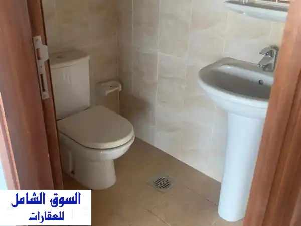 فرصة استثنائية: 3 مكاتب فاخرة للبيع في الشارقة -...
