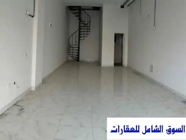 محلات تجارية للإيجار في المنطقة اللوجستية مسيعيد الوكرة - 90م² - 4000 ر.ق (جديدة كلياً)