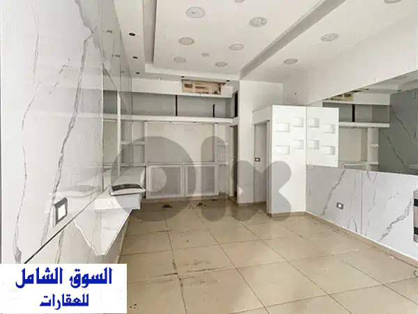 محل تجاري للايجار في الأشرفية، لبنان: 18م² +...