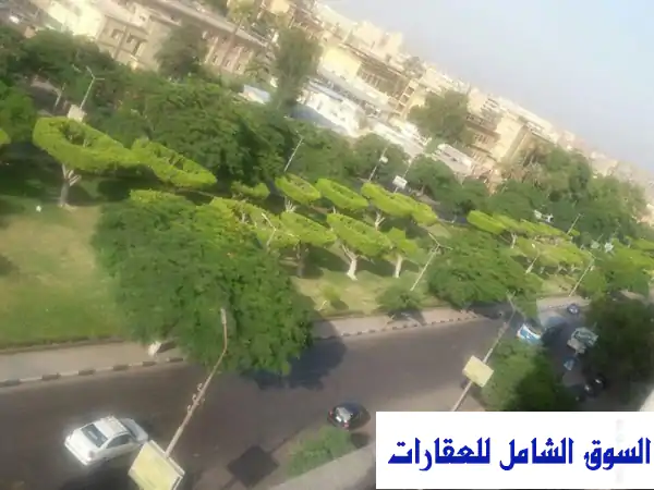مقر إداري فاخر 450م للايجار بالخليفة المأمون، مصر الجديدة | دور 6 بتراس بانوراما ومصعد خاص