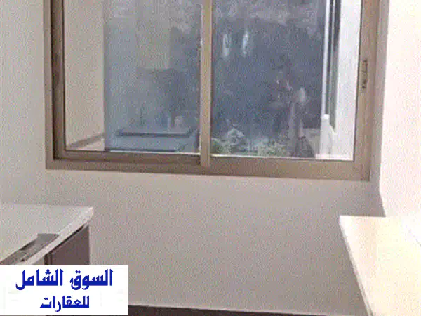 شقة فاخرة للبيع في المنصورية، لبنان | 170م2، 3 غرف نوم (ماستر)، تشطيبات عصرية