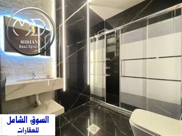 رفاهية الإيجار: شقة مفروشة جديدة (200م) في خلدا | تشطيبات وديكورات فاخرة وفرش فندقي