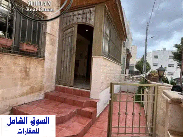 شقة أحلامك للإيجار في دير غبار (رقم 7330): أرضية...