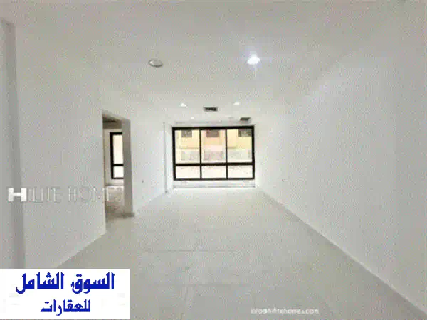 إيجار مساحة تجارية مميزة ببنيد القار - غرفتان،...