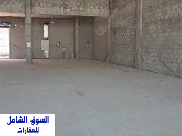 اغتنم الفرصة: معرض تجاري فاخر للإيجار بالباهية، عجمان | موقع استراتيجي لدعم نجاحك!