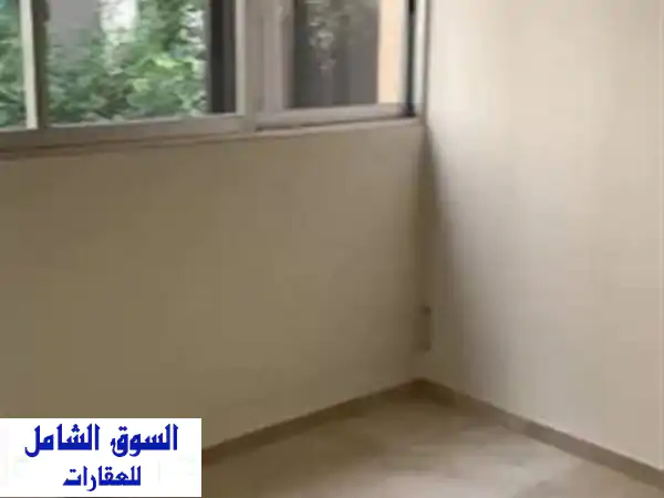 شقة للإيجار فاخرة في كليمنصو، بيروت | 150م، 3 نوم،...