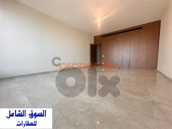 فرصة استثنائية: شقة فاخرة للبيع في راس بيروت | إطلالة بحرية بانورامية مباشرة