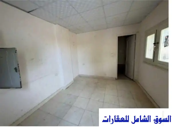 فرصة استثمارية ذهبية: مخزن غذائي 2000م مجهز بالكامل للبيع في المنطقة الصناعية الثالثة برج العرب - الإسكندرية