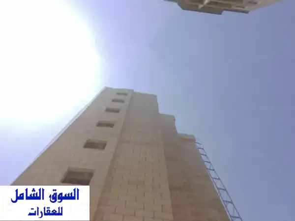 فرصة استثمارية لا تعوض: عمارة حديثة للبيع في حولي...