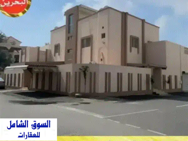 فيلا فاخرة للبيع بالحد: 5 غرف نوم، موقع استثماري...