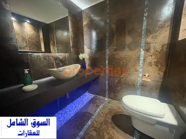 فرصة ذهبية: شقة فاخرة للإيجار في قلب الصيفي، بيروت - 4 غرف نوم واسعة - CPBPK27