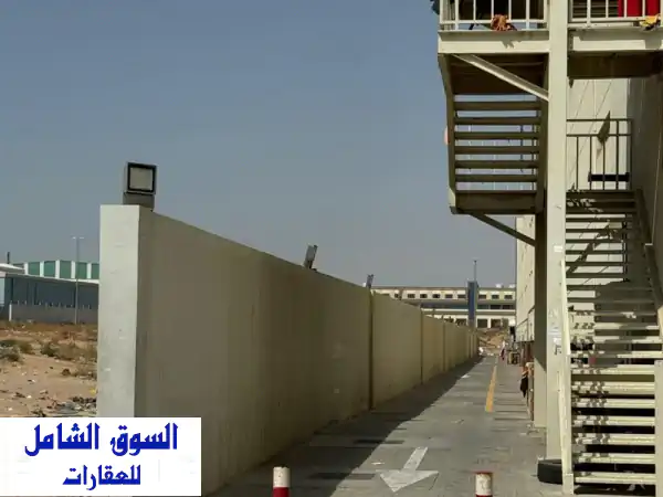 فرصة استثمارية ذهبية: مجمع صناعي تجاري مؤجر بدخل...