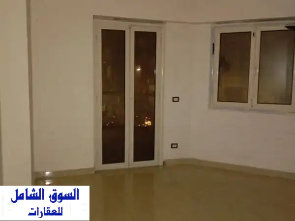 للإيجار: شقة فاخرة 149م بسيدي بشر | 3 غرف، سوبر لوكس...