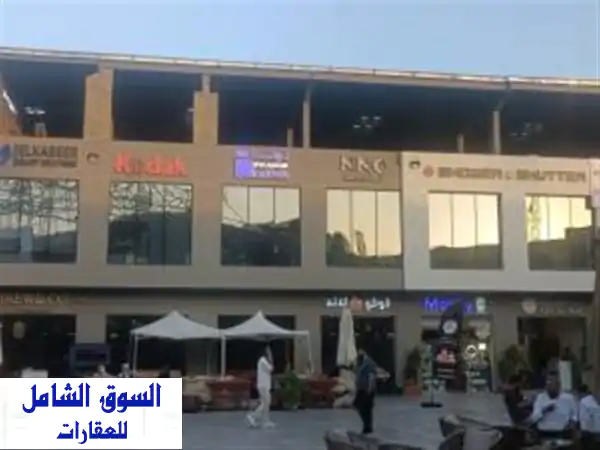 فرصة ذهبية: محل تجاري 33م للايجار متشطب بالكامل بمول...