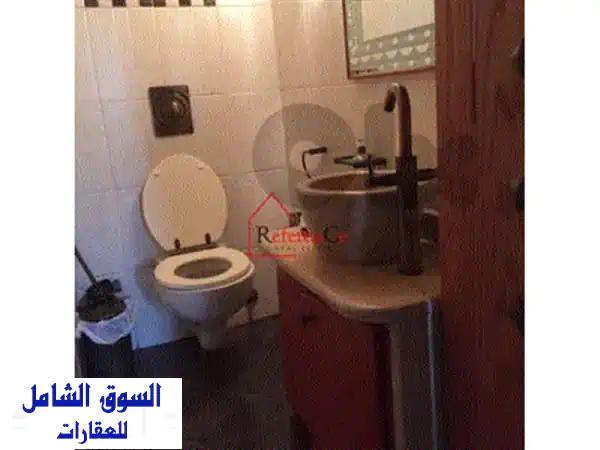 شقة مفروشة بالكامل مع مكتب للبيع في حالات جبيل - جاهزة للسكن الفوري وموقع استراتيجي