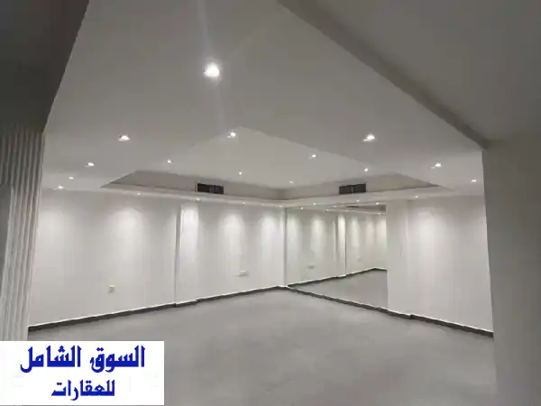 للإيجار دوبلكس في ضاحية عبدالله السالم، مدخل...