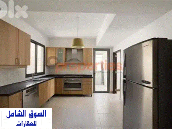 شقة أحلامك للإيجار في قلب الأشرفية، بيروت | 3 غرف نوم فاخرة – CPBEC07