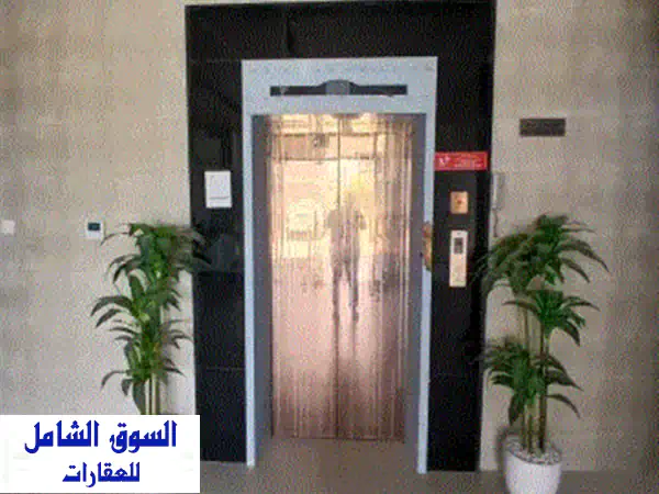بناية استثمارية جديدة (أول ساكن) للإيجار في الجرف الصناعية  عجمان، بموقع استراتيجي قريب من شارع ...