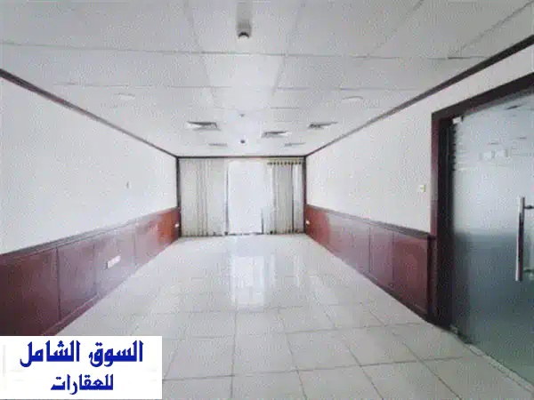 مكتب للإيجار السنوي في الشارقة  شارع الوحدة مباشرة. فرصة مثالية لأصحاب الشركات ورواد الأعمال ...