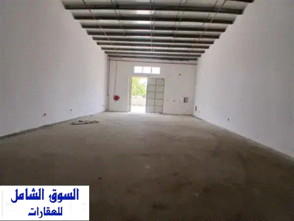 مستودع للإيجار بالجرف الصناعية 1 عجمان: 168م² | موقع استراتيجي يخدم الشارقة ودبي