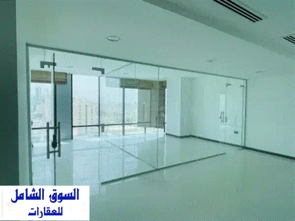 مساحة مكتبية فاخرة للإيجار ببرج EBC |...