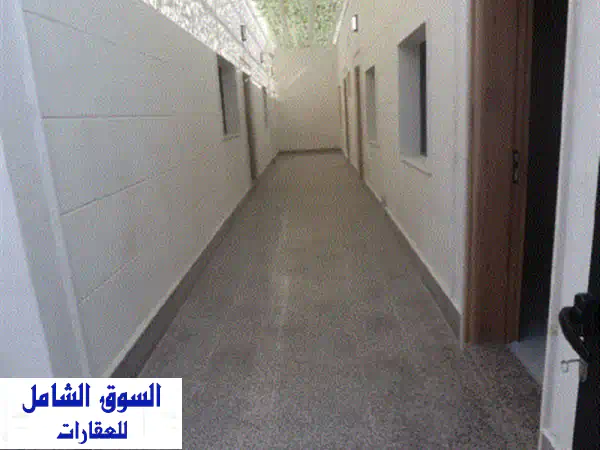 للبيع فيلا دور واحد مجدد بالكامل vip في منطقة المنصورة في إمارة الشارقة المساحة 5086 قدم يتكون من 6 ...