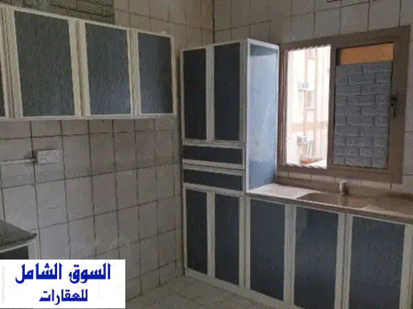 شقة للإيجار في الرفاع الشرقي، ابو كوارة، مع كهرباء...