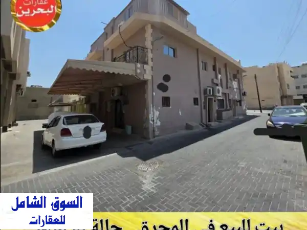 بيت استثماري للبيع في المحرق على ثلاثة شوارع