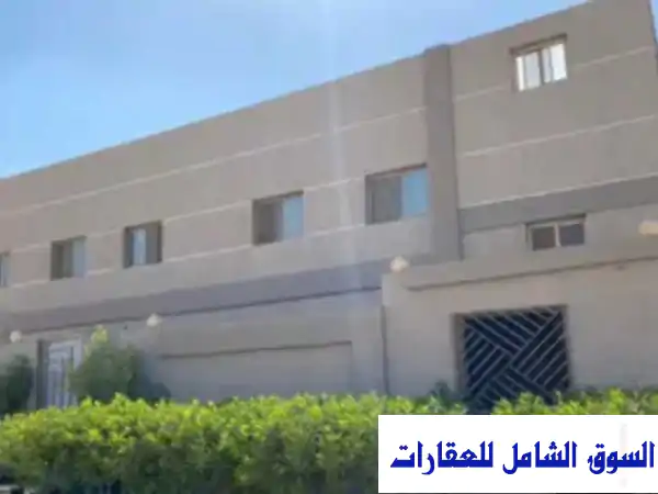 مصنع ملابس للإيجار بالعبور | 2500م² | مجهز بالكامل...