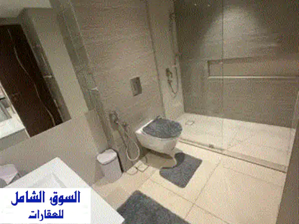 للإيجار شقة راقية في دلمونيا تتكون من غرفة نوم ماستر وحمامين وصالة وبالكونة ومطبخ وبارك خاص. ...