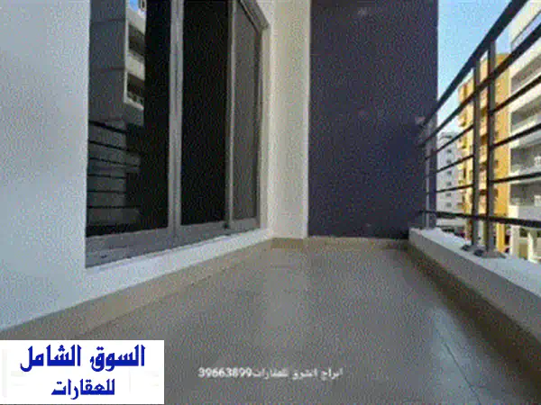 البحرين  الحد / للإيجار شقة. مع المكيفات. تتكون من 2 غرف نوم. صالة كبيرة. مطبخ. 2 حمام. بلكونة ...