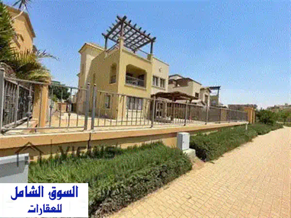 توين هاوس 230 م بحري نصف تشطيب موقع متميز بكمبوند ميفيدا Mivida