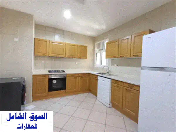 للإيجار في الشعب البحري  شقة مميزة من مجمع سكني راقي بالدور 12  تشطيب سوبر ديلوكس  3 غرف مع ...