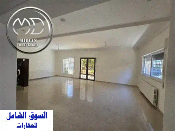 رقم الاعلان 8596 شبه فيلا طابقية فارغة للإيجار الدوار السابع مساحة 400م مع تراسات وحدائق تصلح روضة ...