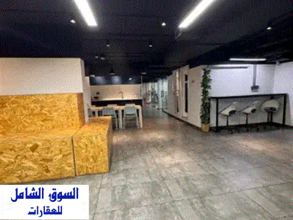 للإيجار السنوي  مكتب فاخر بمساحة 4800 قدم المجاز 2فرصة استثنائية للشركات والمؤسسات الكبرى لاستئجار ...