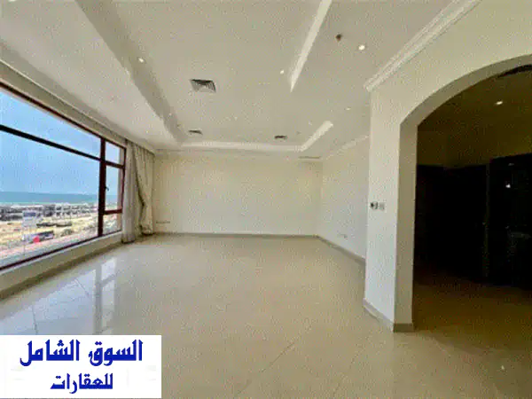 شقة بثلاث غرف نوم في الفنطاس مع بلكونة، غرفة خادمة، مطبخ مجهز، حمام ضيوف، غسيل، موقفين سيارات، ...