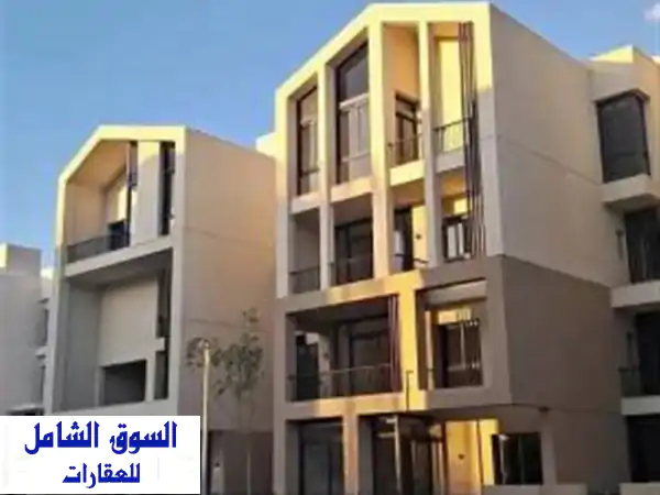 فرصه اقل من سعر السوق شقه مميزه غرفتين للبيع...