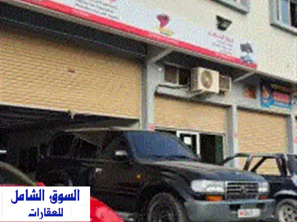 للبيع كراج متخصص في سمكرة وتجديد السيارات...