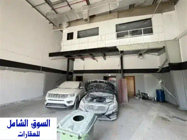 مستودع للإيجار السنوي في الصناعية 5. تفاصيل...