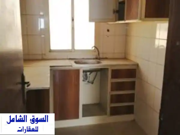فرصة استثنائية: شقة 4 غرف نوم للإيجار في سلام...