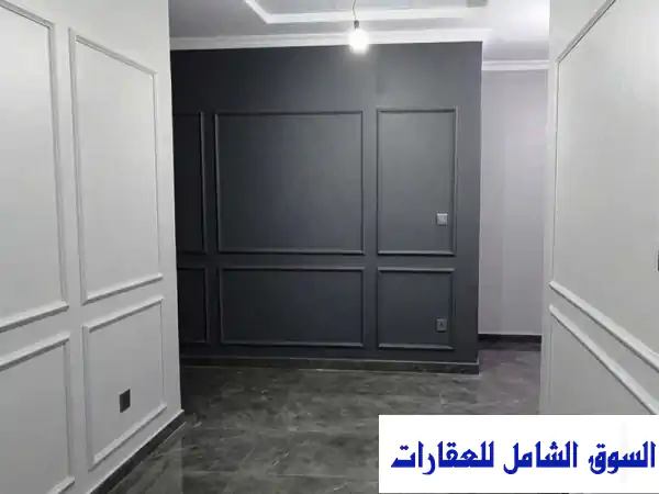 مكتب بيزمنت 120 متر للإيجار حي الأندلس التجمع الخامس...